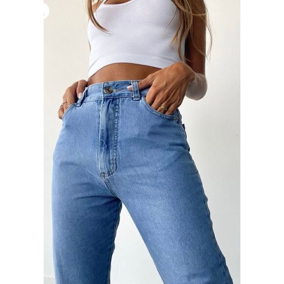 Chipre Mom Jeans NWT - Picture 6 of 16